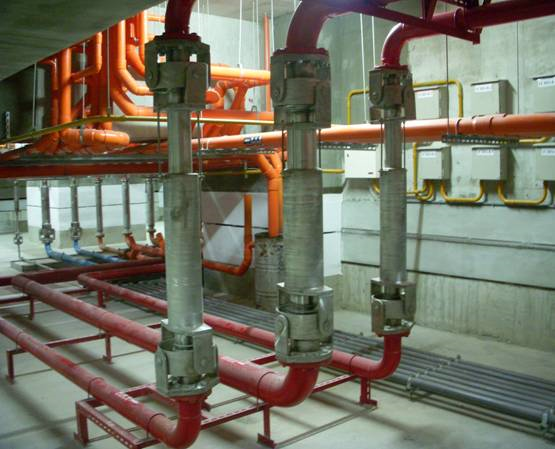 P5850 隔震／大位移專用伸縮接頭 1